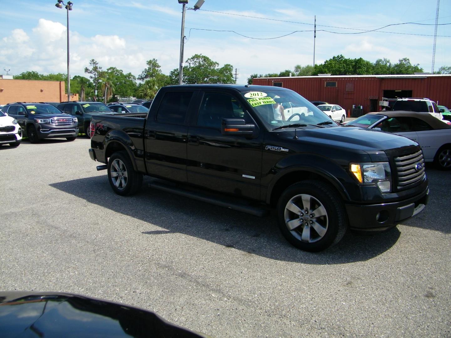 2012 Black /Black Ford F-150 Platinum SuperCrew 6.5-ft. Bed 2WD (1FTFW1CT9CK) with an 3.5L V6 TURBO engine, 6-Speed Automatic transmission, located at 4000 Bee Ridge Road, Sarasota, FL, 34233, (941) 926-0300, 27.298664, -82.489151 - Photo#8